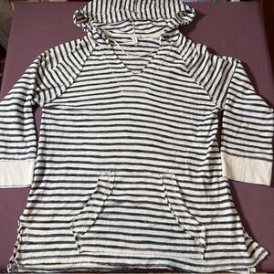 Cable & Gauge light sweatshirt hooded pullover in navy/white - size large?